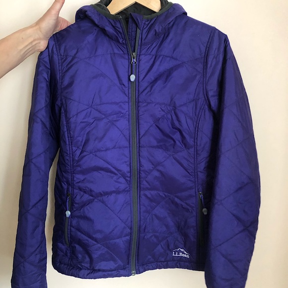 L.L. Bean Jackets & Blazers - LL Bean Primaloft packaway hooded Jacket